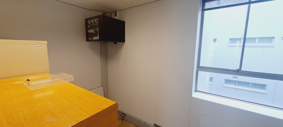 To Let commercial Property for Rent in Tyger Valley Western Cape